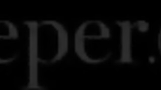 Deeper - Queenie a fullos méretes cickós milf