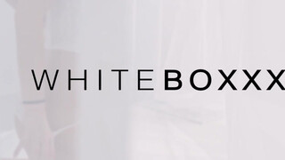WHITEBOXXX - Nikki Hill a tökéletes barátnő