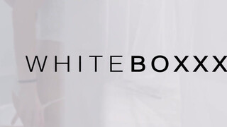 WhiteBoxxx - Leanne Lace a masszőr pasival közösül