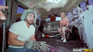 BANGBROS - Britt Blair jól bekúrva