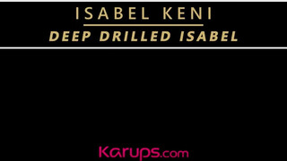 Isabel Keni bekúrva méretes dákóval - Karups