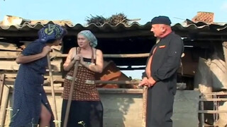 Gyuribácsi a faszával fizeti ki a munkabért