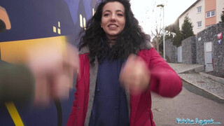 Public Agent Pornó - Mini MitziX benne van a dugásba