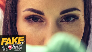 Fake Hostel HD - Lilu Moon a bombázó orosz nőci